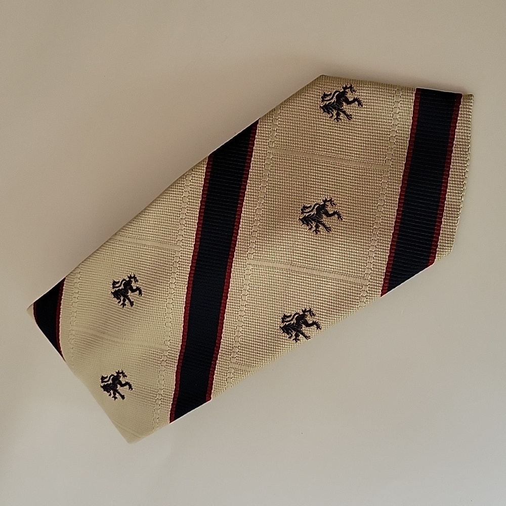 Pride of England men's Briar vintage tie Tom Bass red blue tan